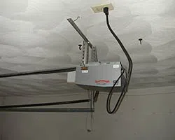 State Garage Doors Lynnwood, WA 425-279-7923 - gar-opener-01